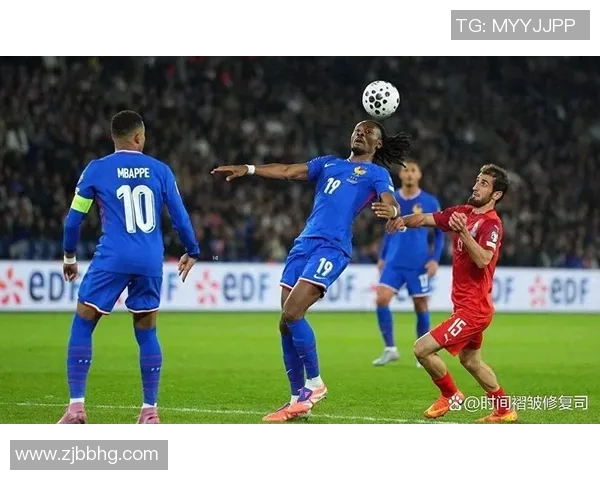 射门瞬间猜测足球明星的技巧与魅力揭秘